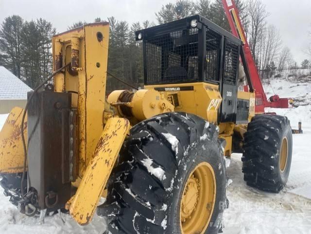CAT 518 C スキッダー
