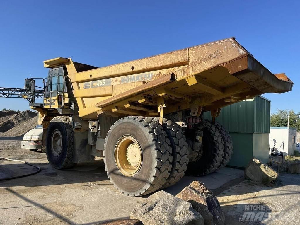 Komatsu HD465-8 サイト　ダンプ