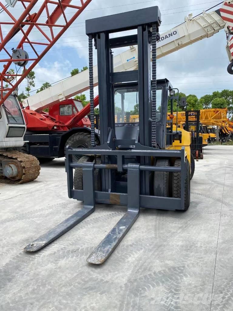 Komatsu FD 160 ディーゼル・軽油