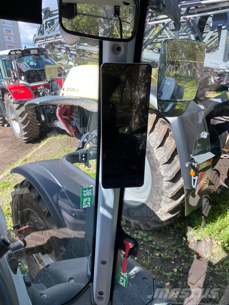 Valtra T 235 トラクター