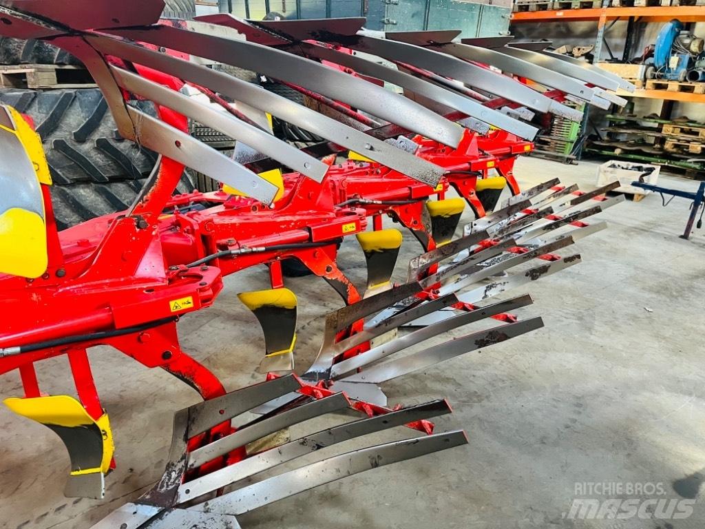 Pöttinger Servo 45 S リバーシブルプラウ