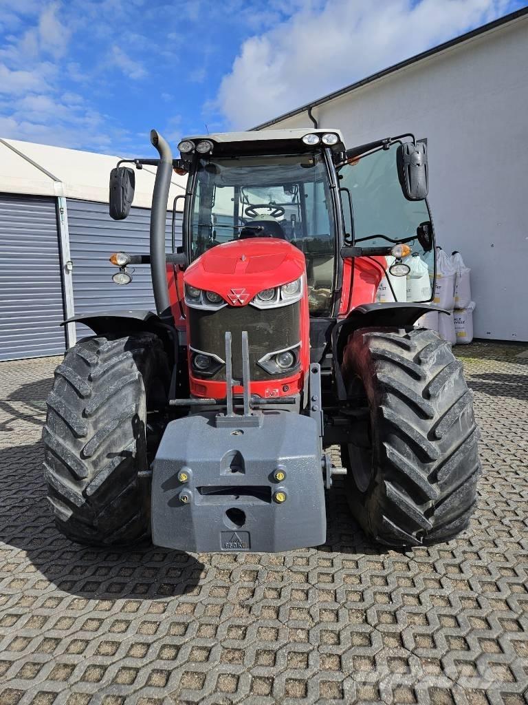 Massey Ferguson 6718 トラクター