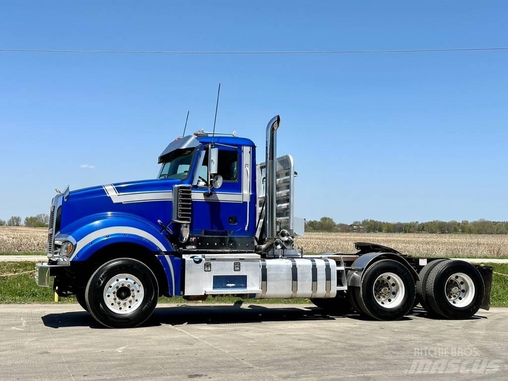 Mack Titan TD 713 その他トラック