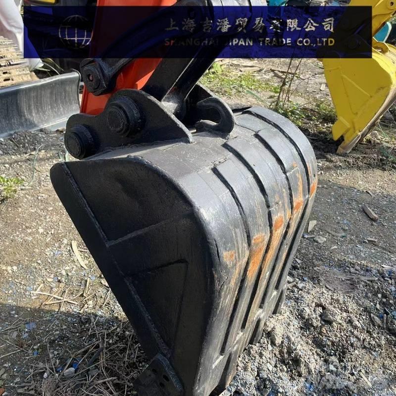 Kubota U 40 ミニ油圧ショベル 7t以下（ミニユンボ・ミニディガー）