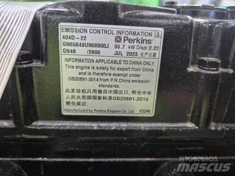 Perkins 404D-22 エンジン