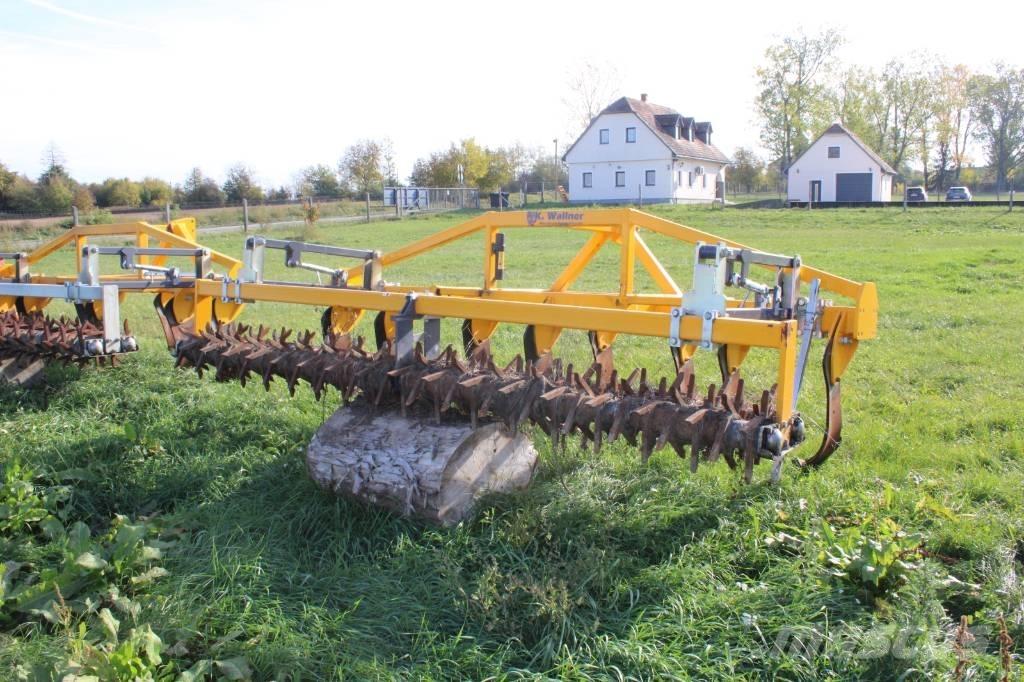 Wallner WTL 4000 チゼルプラウ