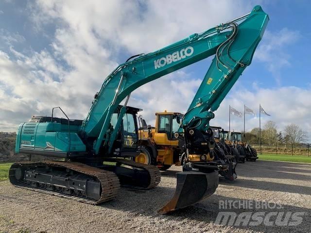 Kobelco SK 210 LC-11 大型油圧ショベル12t以上（パワーショベル・ユンボ）