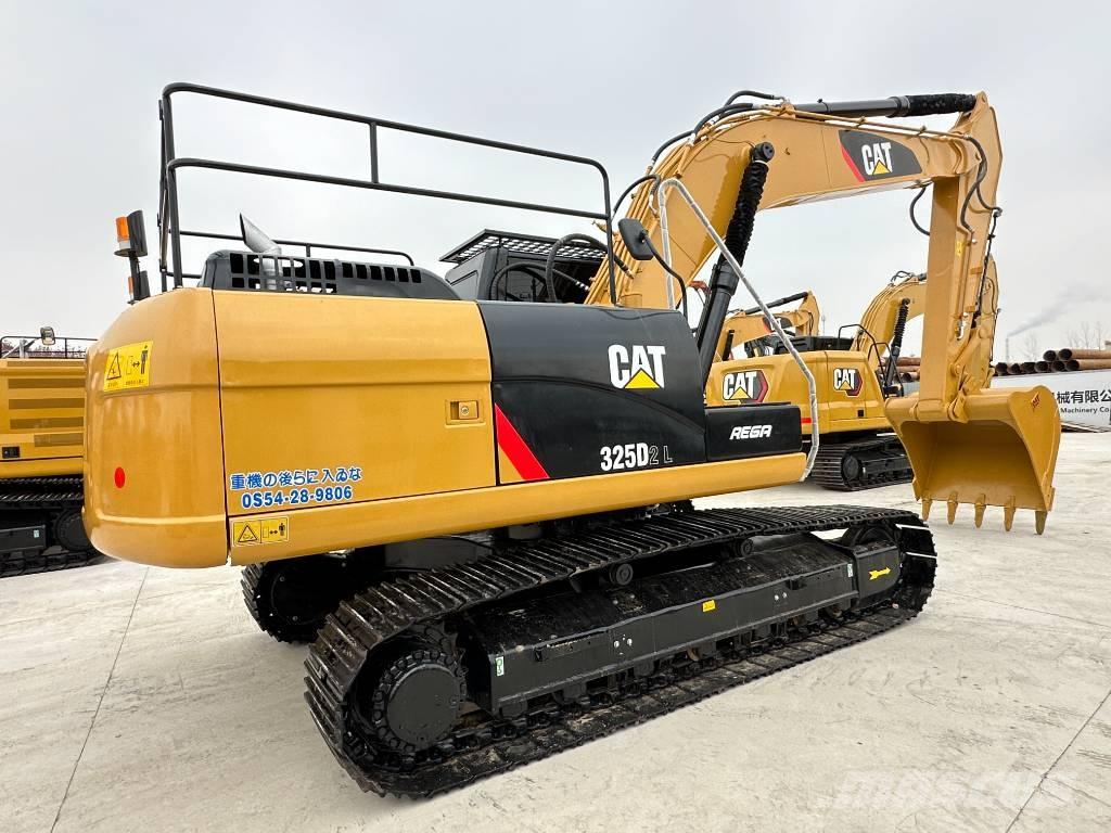 CAT 325D2L 大型油圧ショベル12t以上（パワーショベル・ユンボ）
