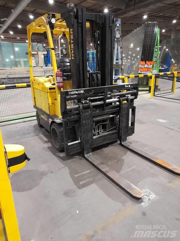 Hyster E 5.0 XNS バッテリーフォークリフト