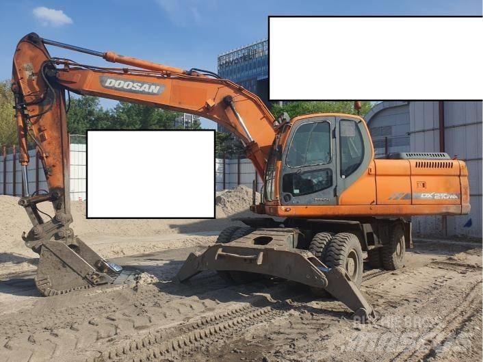 Doosan DX 210 WA ホイール式油圧ショベル（パワーショベル・ユンボ・バックホー）