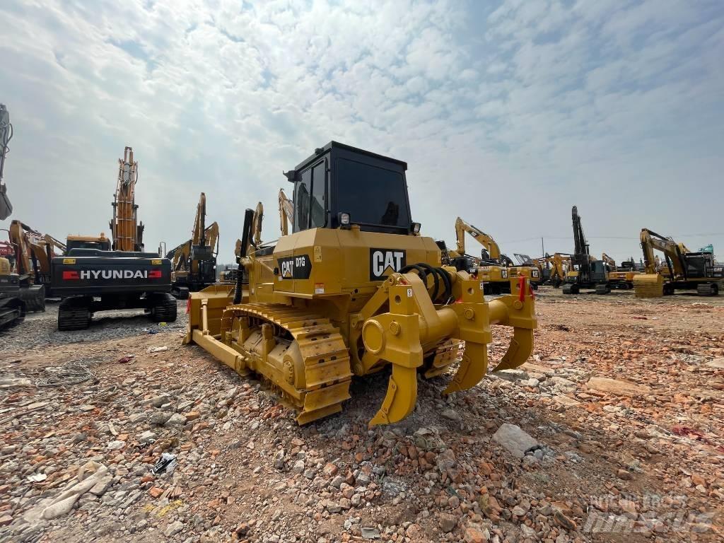 CAT D 7 G 大型油圧ショベル12t以上（パワーショベル・ユンボ）