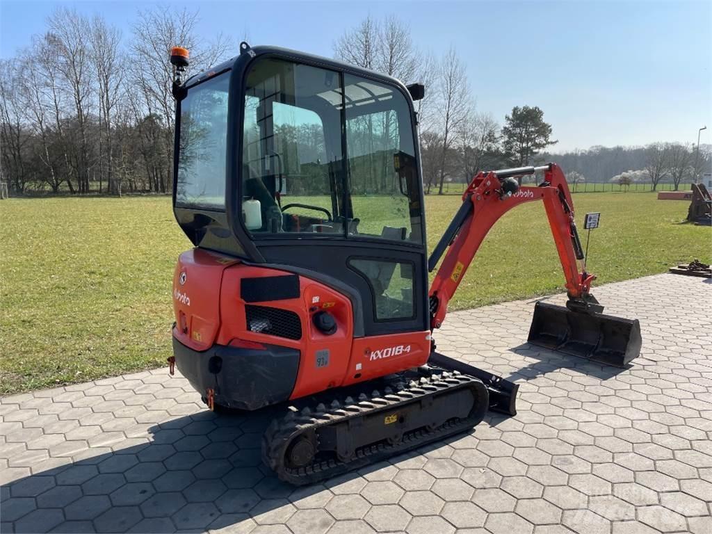 Kubota KX18-4 ミニ油圧ショベル 7t以下（ミニユンボ・ミニディガー）