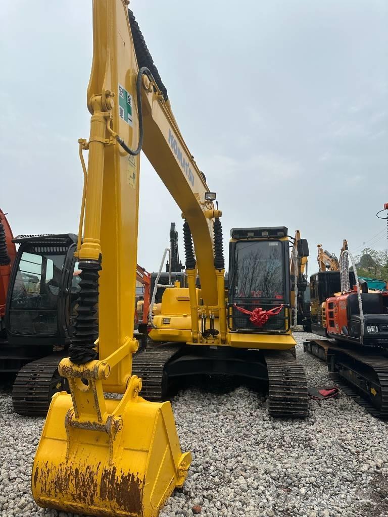 Komatsu PC 130-8 中型油圧ショベル 7ｔ-12ｔ（ユンボ・パワーショベル・バックホー）