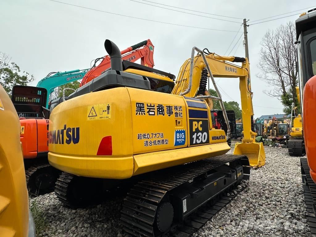 Komatsu PC 130-8 中型油圧ショベル 7ｔ-12ｔ（ユンボ・パワーショベル・バックホー）
