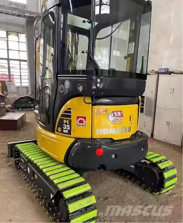 Komatsu PC 35 ミニ油圧ショベル 7t以下（ミニユンボ・ミニディガー）