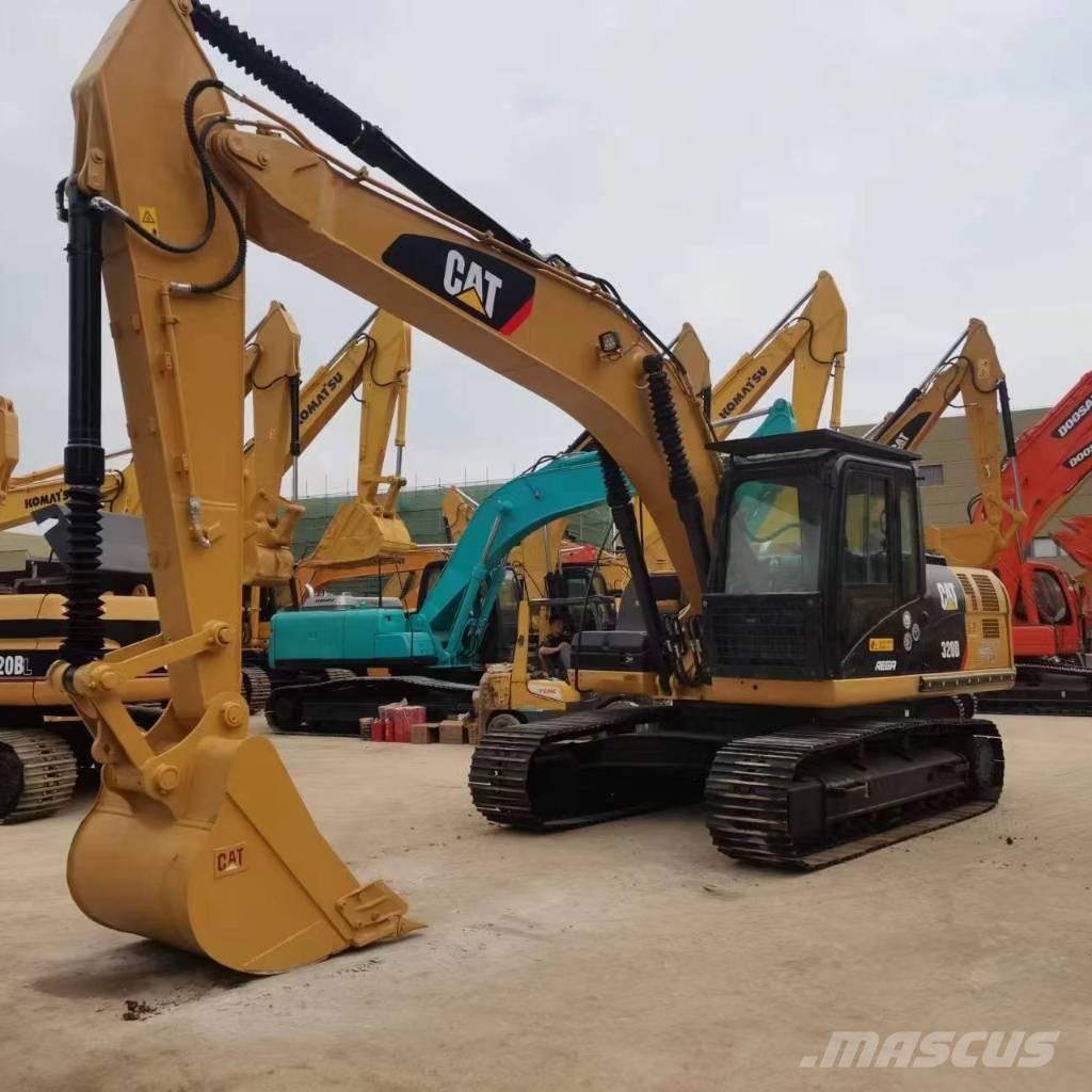 CAT 320 D 大型油圧ショベル12t以上（パワーショベル・ユンボ）