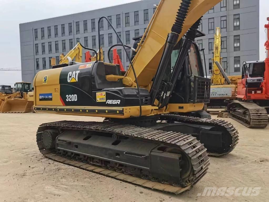 CAT 320 D 大型油圧ショベル12t以上（パワーショベル・ユンボ）