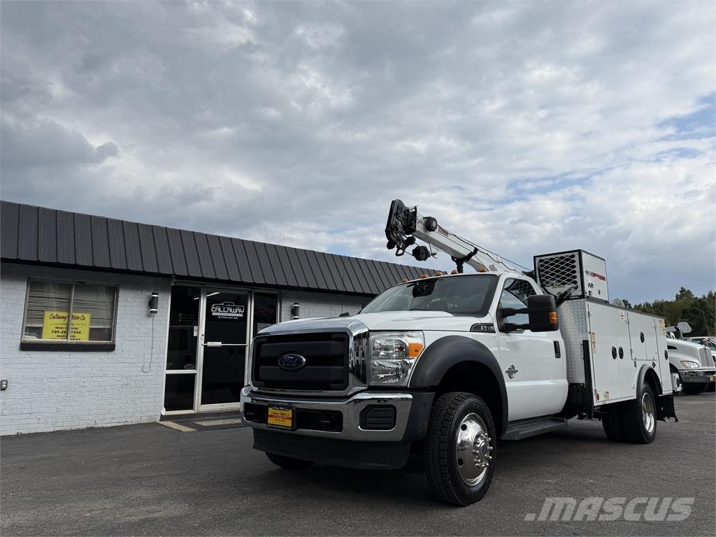 Ford F550 多目的／汎用車両