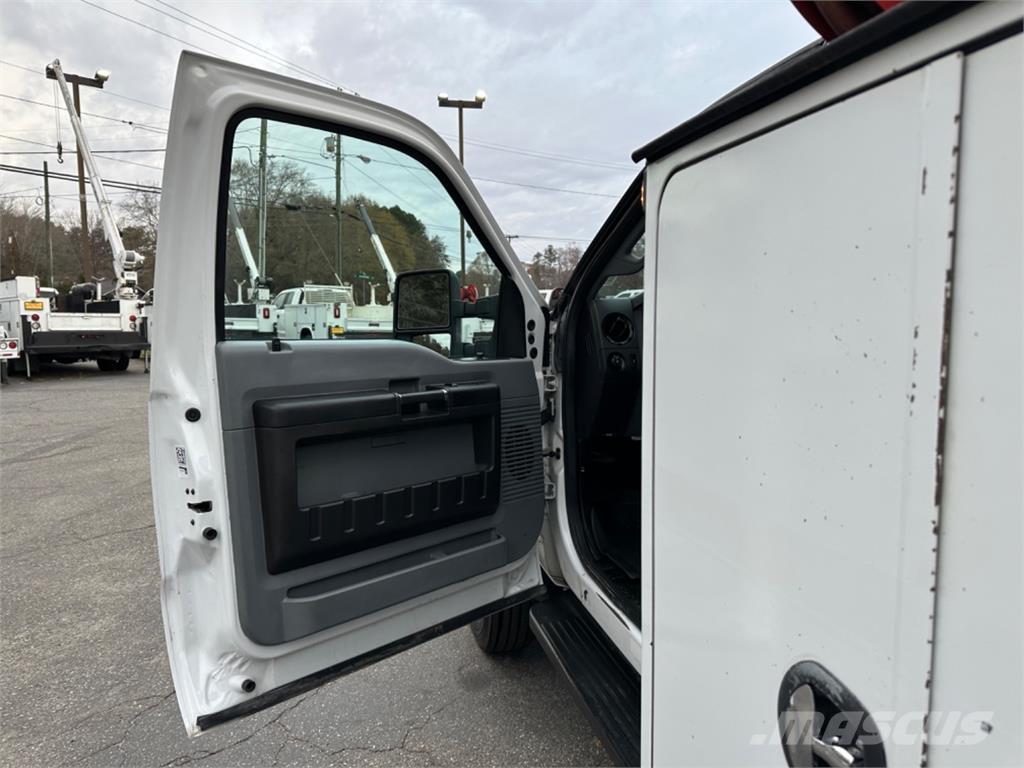 Ford F550 その他トラック