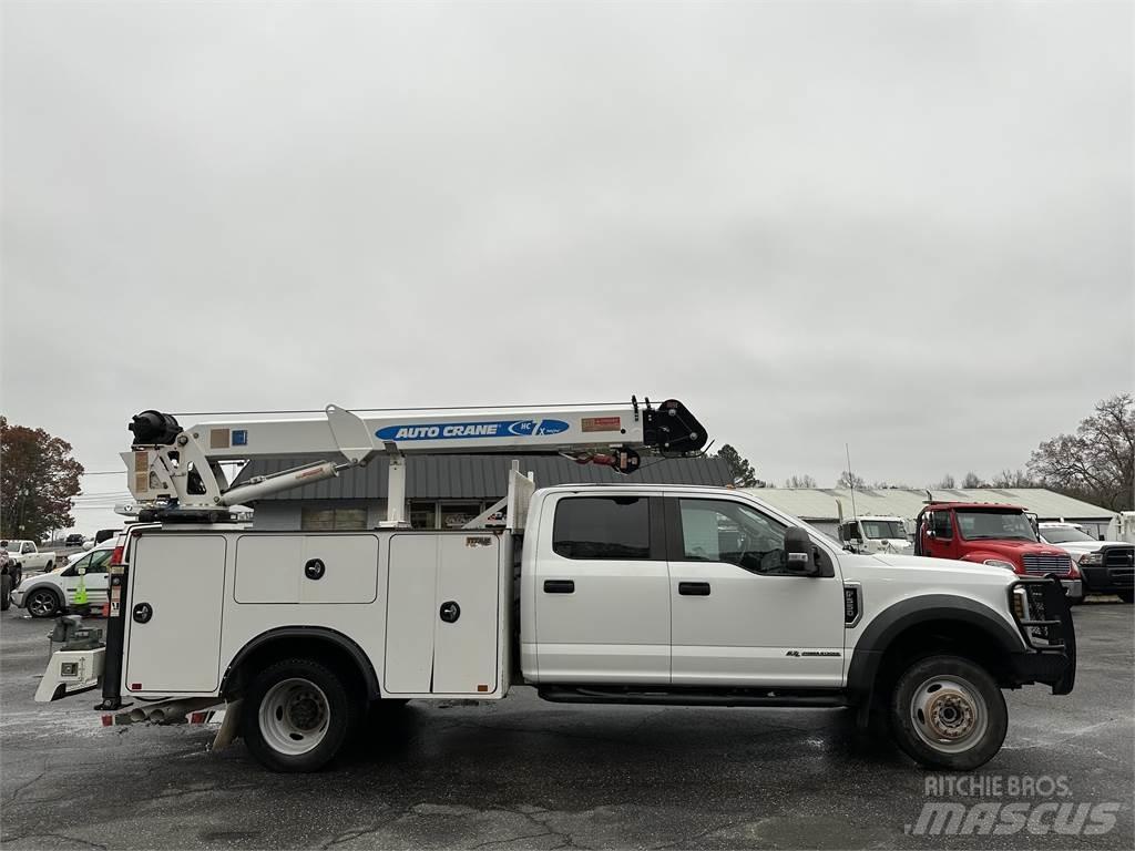 Ford F550 多目的／汎用車両