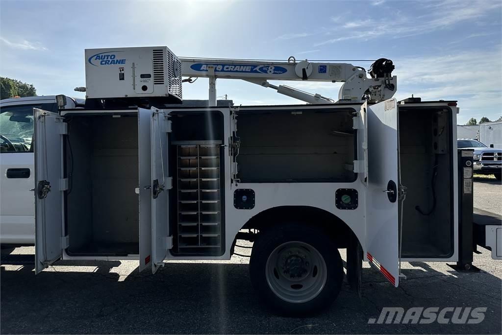 Ford F550 多目的／汎用車両