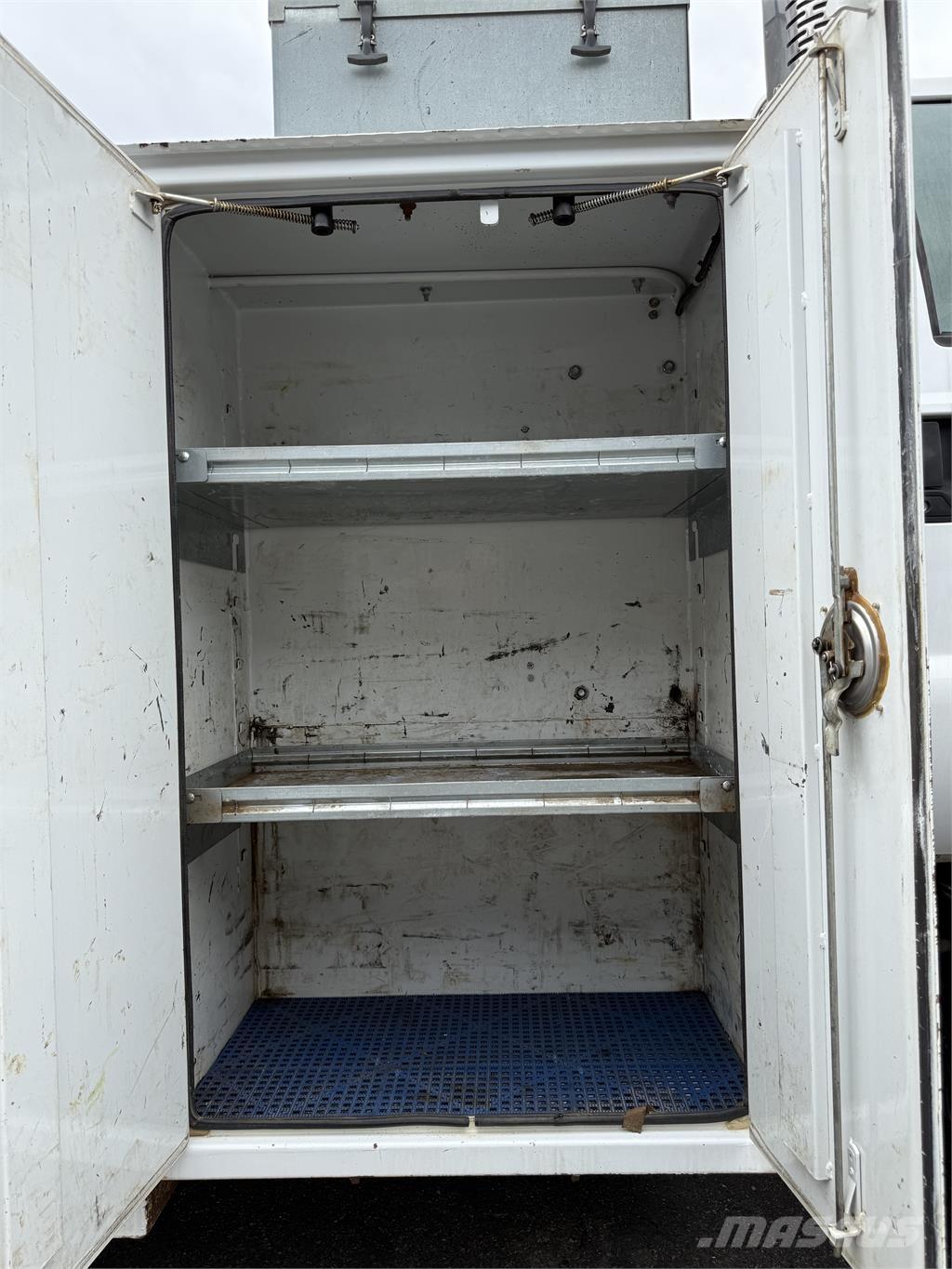 Ford F750 多目的／汎用車両