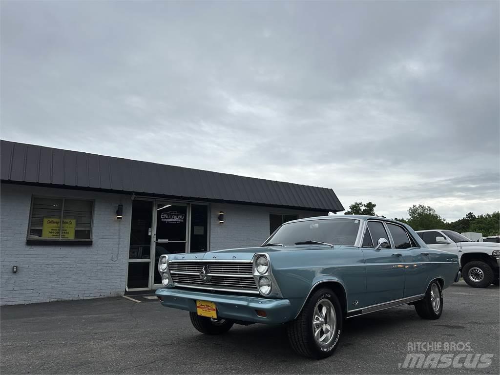Ford FAIRLANE その他トラック
