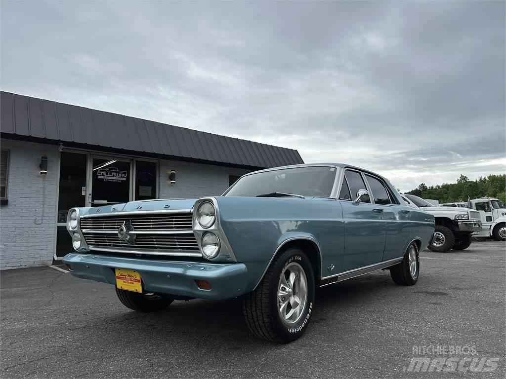 Ford FAIRLANE その他トラック