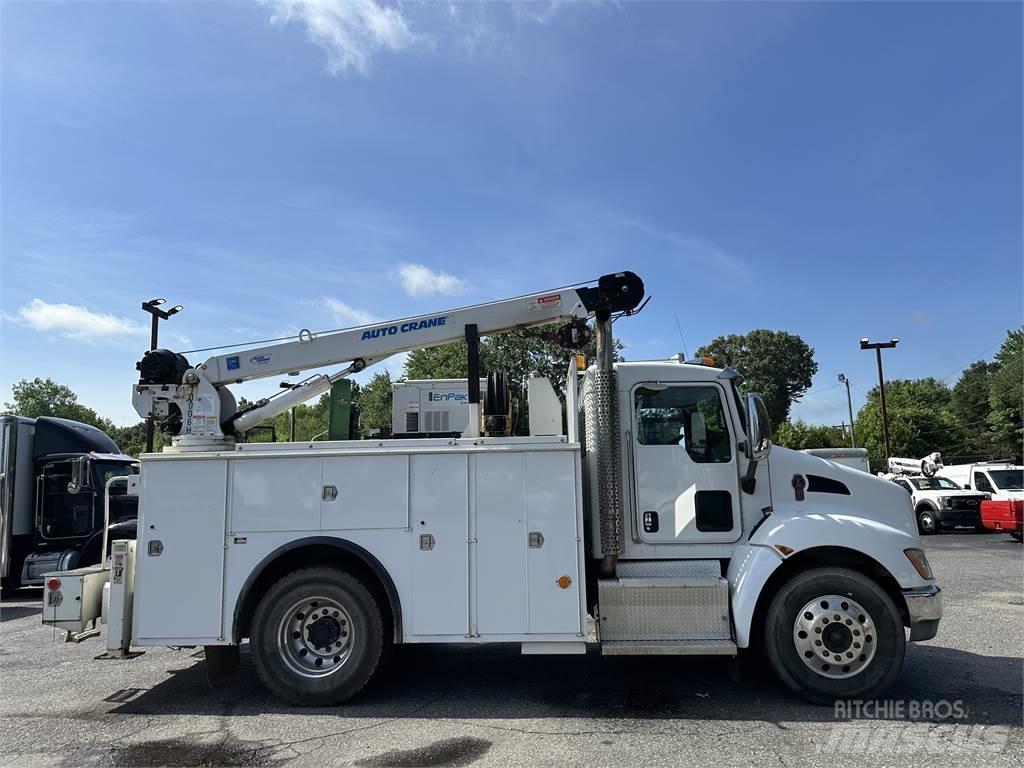 Kenworth T270 多目的／汎用車両