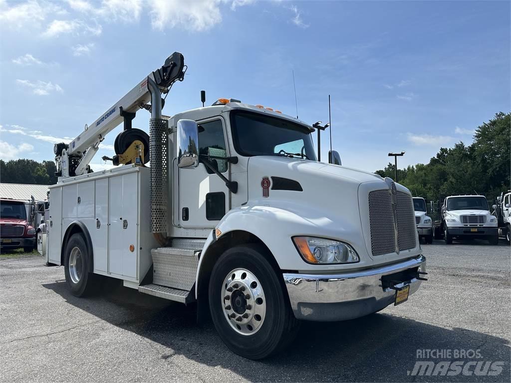 Kenworth T270 多目的／汎用車両