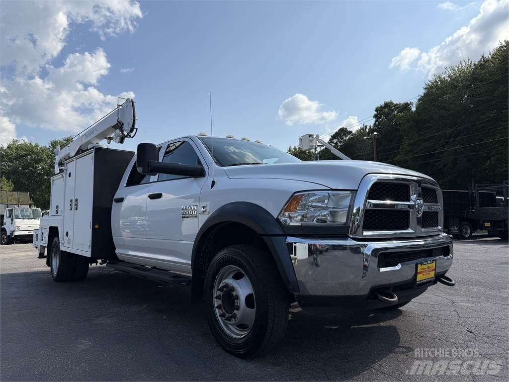 RAM 5500 多目的／汎用車両