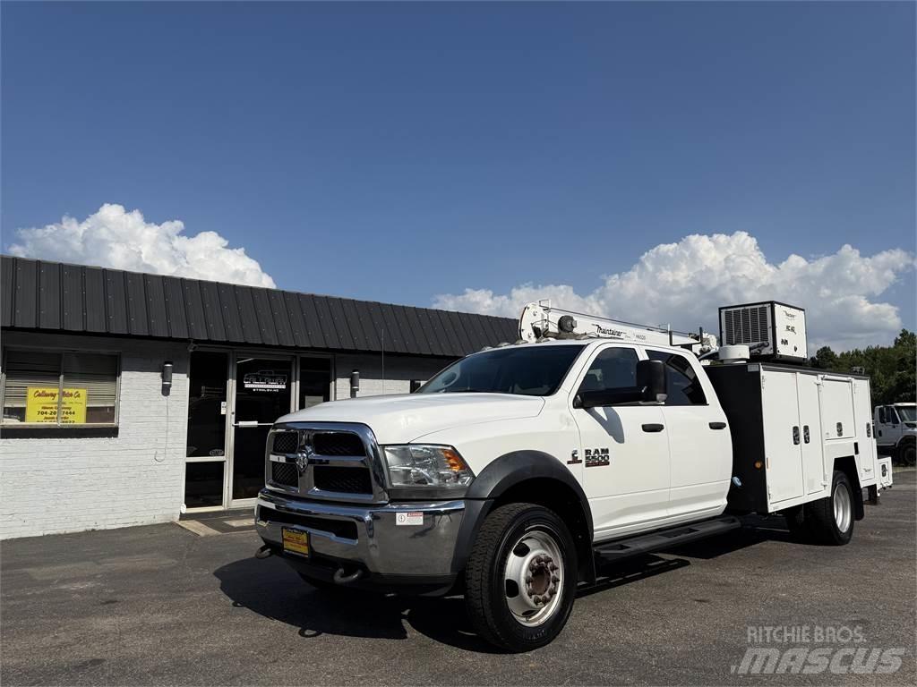 RAM 5500 多目的／汎用車両