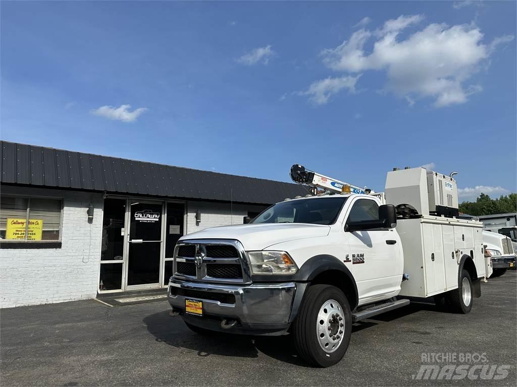 RAM 5500 多目的／汎用車両