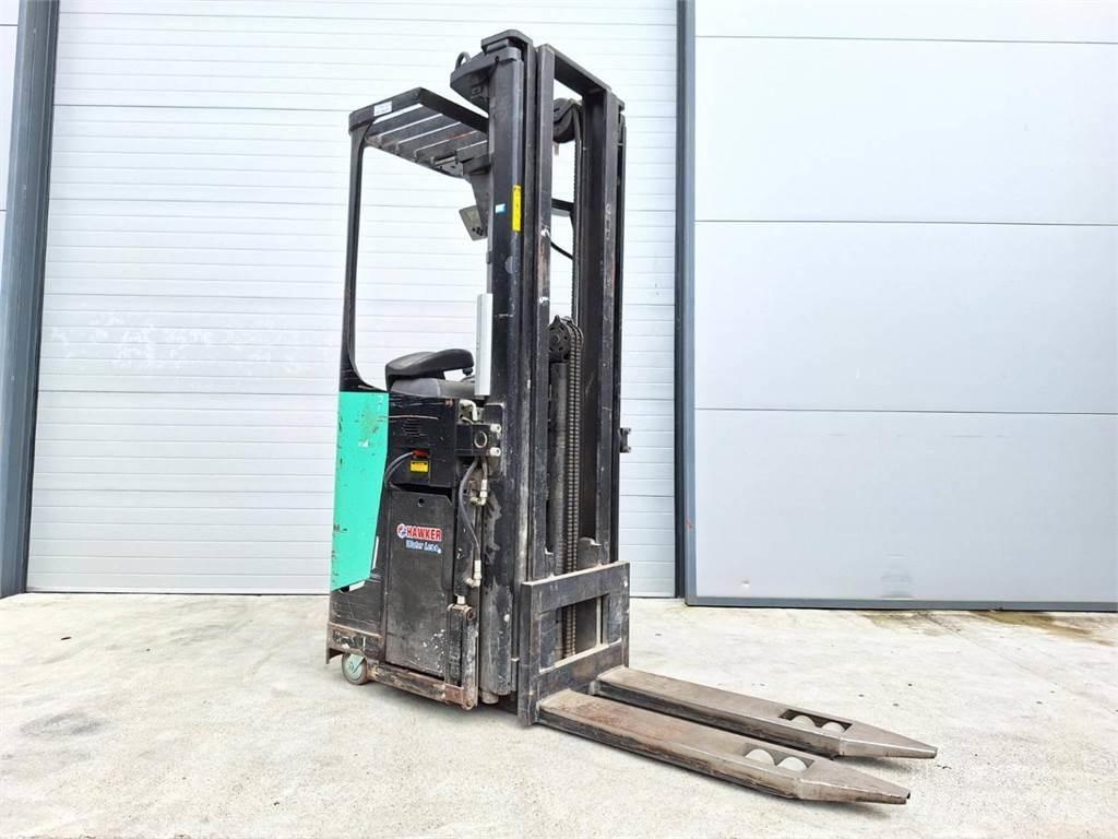 CAT NSR20N 自走式スタッカー
