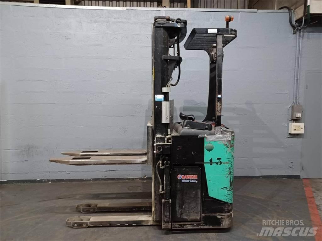 CAT NSR20N 自走式スタッカー