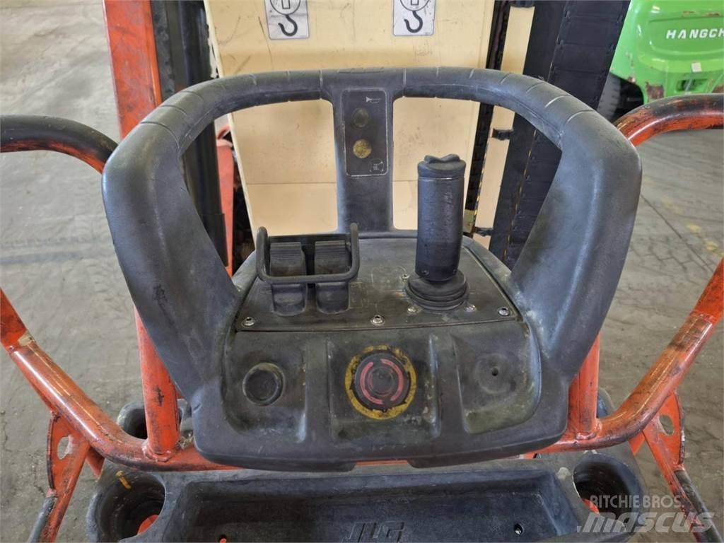 JLG TOUCAN 8E その他リフトとプラットフォーム