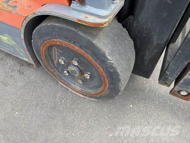 Toyota 7FBEU18 建設機械 -　その他