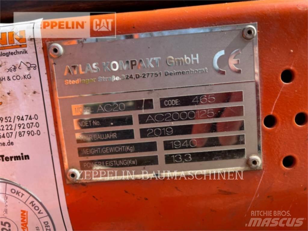 Atlas AC25F 大型油圧ショベル12t以上（パワーショベル・ユンボ）