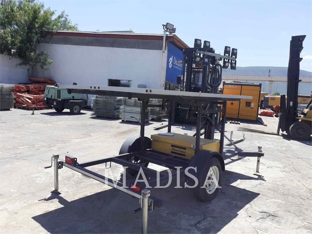 Atlas Copco QLTS8 ライトタワー