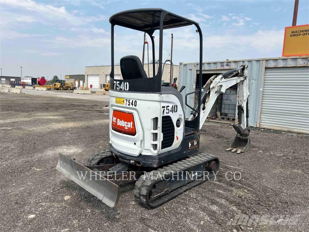 Bobcat E20 大型油圧ショベル12t以上（パワーショベル・ユンボ）