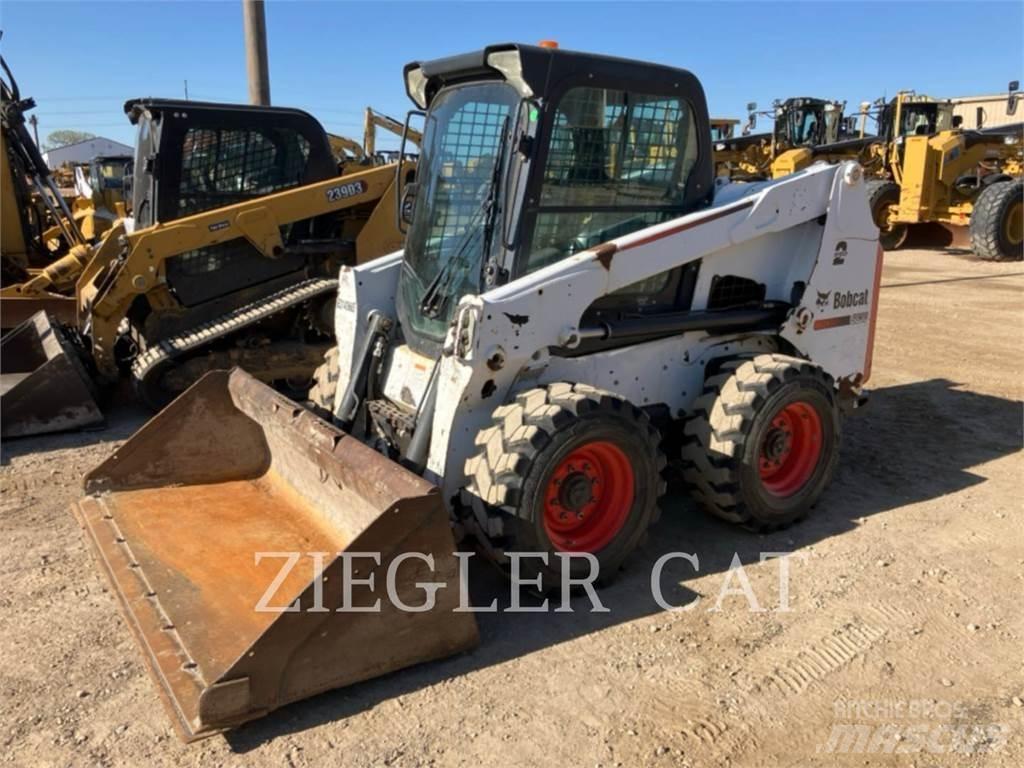 Bobcat S630 スキッドステアローダー
