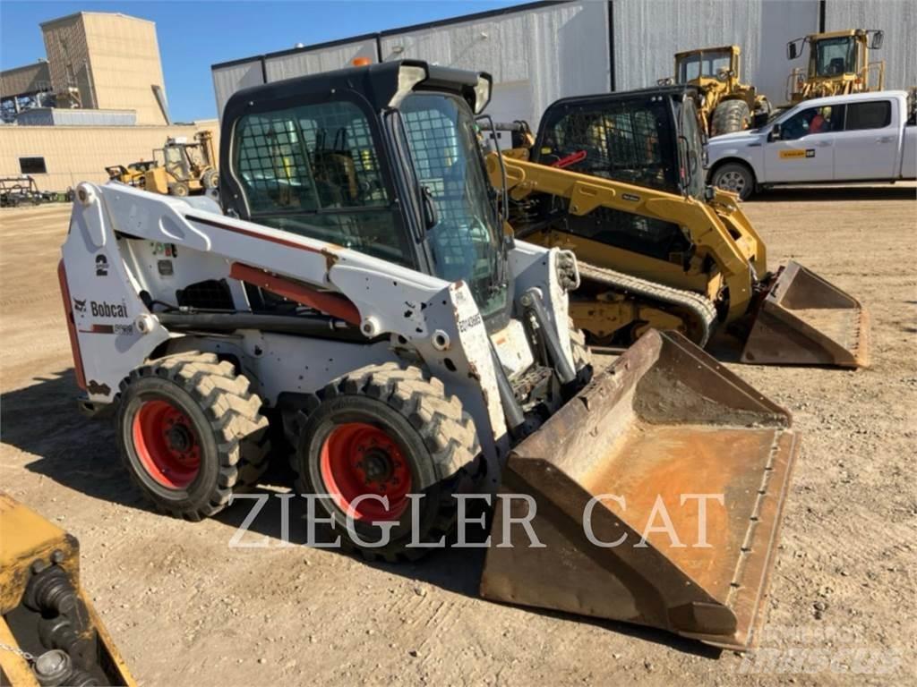 Bobcat S630 スキッドステアローダー