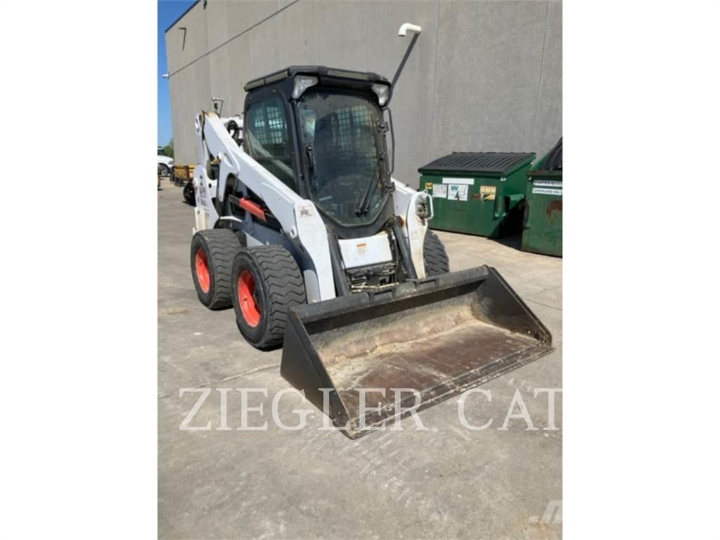Bobcat S650 スキッドステアローダー