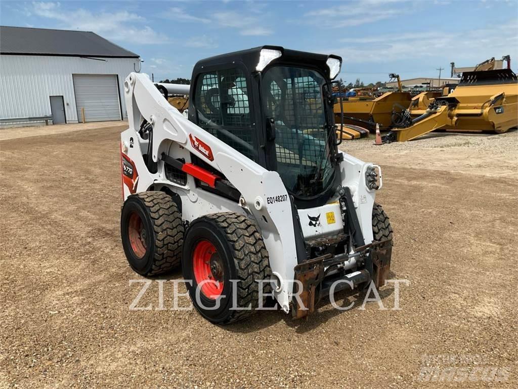 Bobcat S770 スキッドステアローダー