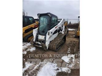 Bobcat T-770 スキッドステアローダー