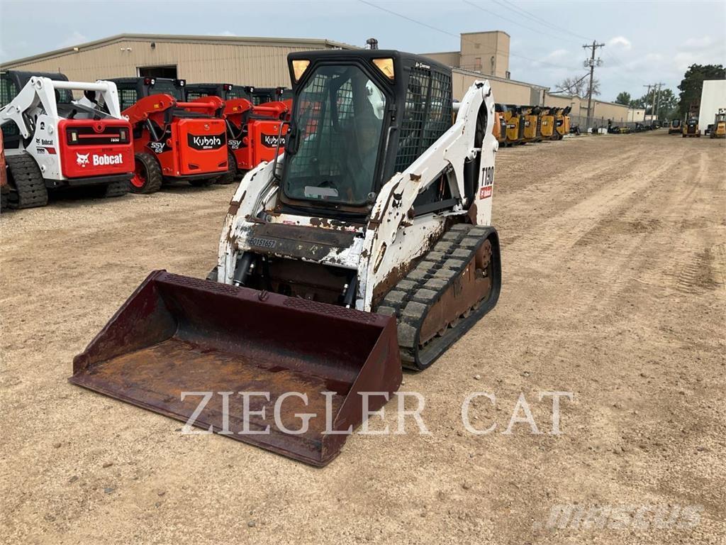 Bobcat T190 クローラーローダー