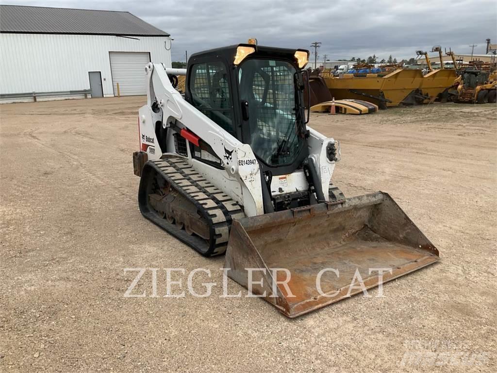 Bobcat T595 クローラーローダー