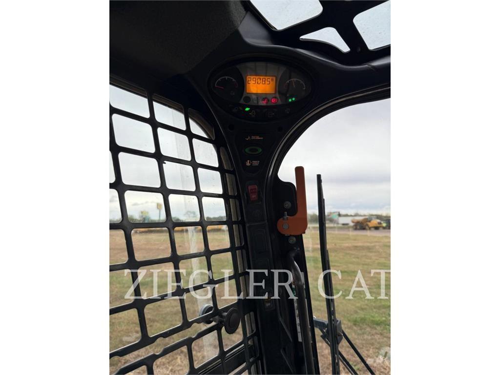 Bobcat T770 クローラーローダー