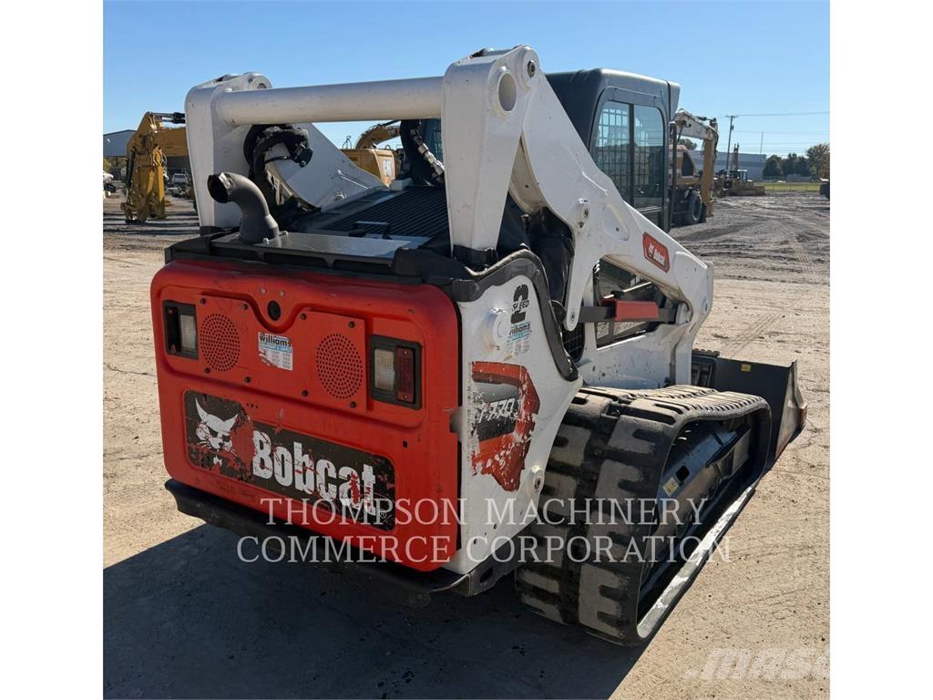 Bobcat T770 スキッドステアローダー