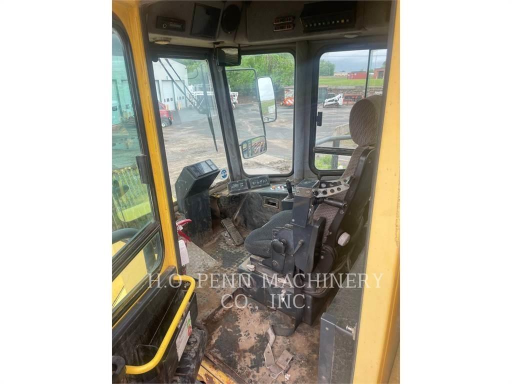 Bomag BC1172RB ソイルコンパクター